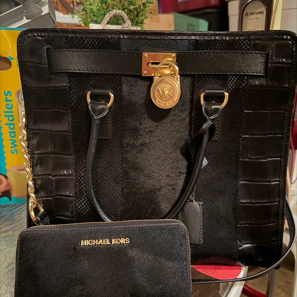 Michael Kors Black faux calf fur and alligator Leather Tote with Matching Wallet